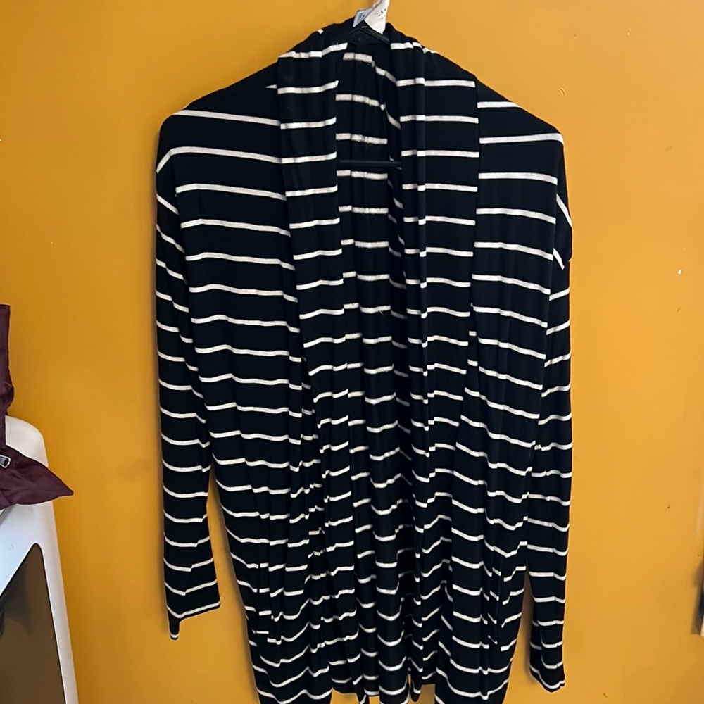Woman size Medium cardigan